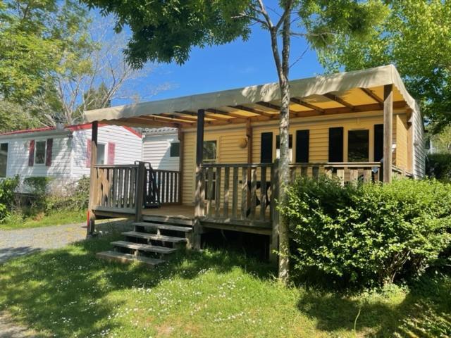 Camping Le Ruisseau Saint-André-de-Seignaux Zewnętrze zdjęcie