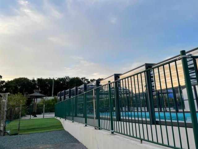 Camping Le Ruisseau Saint-André-de-Seignaux Zewnętrze zdjęcie