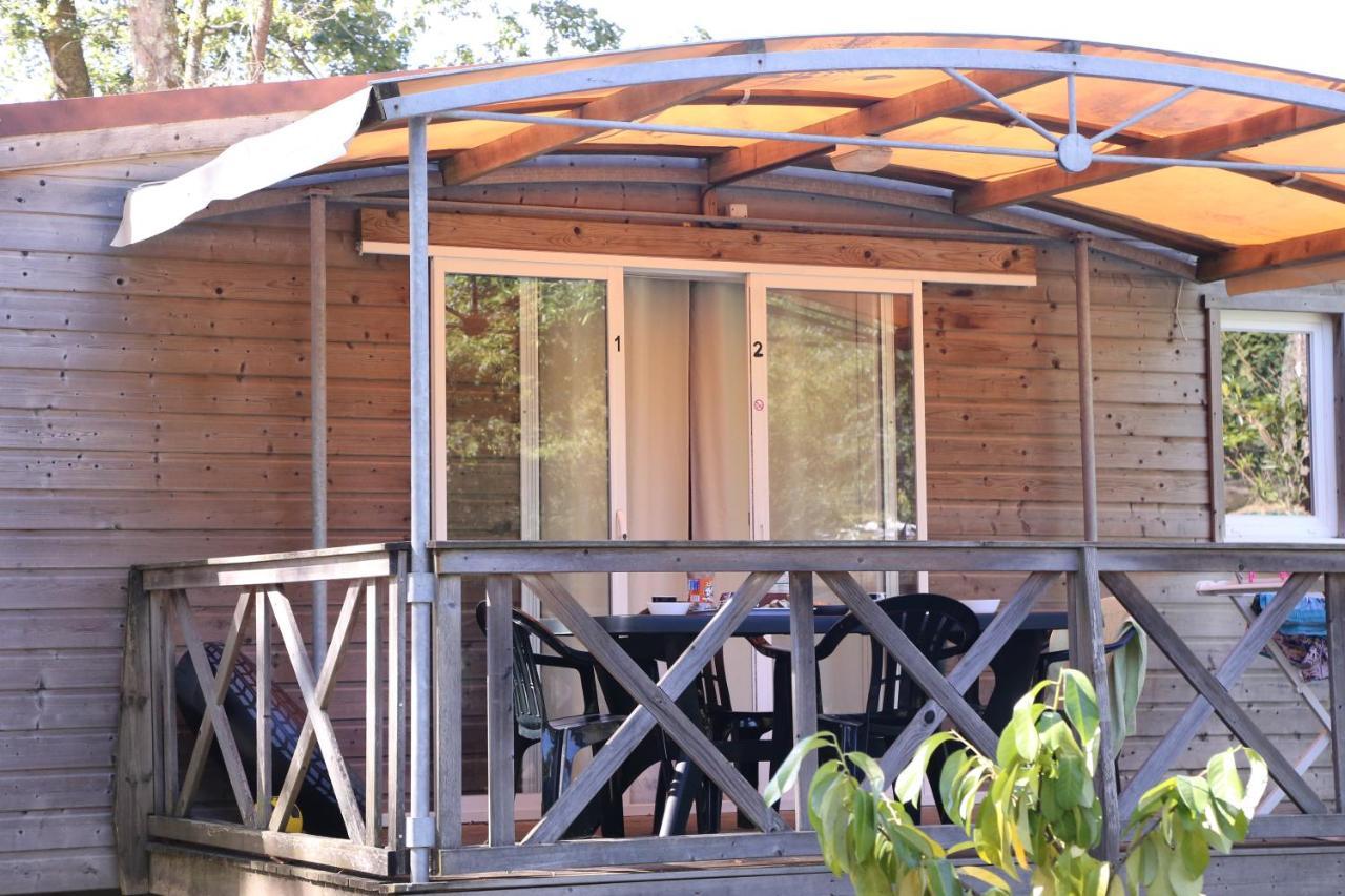 Camping Le Ruisseau Saint-André-de-Seignaux Zewnętrze zdjęcie